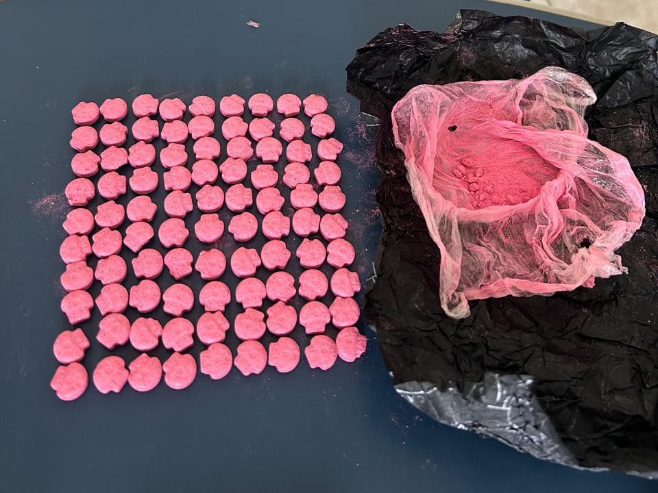 Dois homens são presos por tráfico de drogas durante abordagem no Parque Anauá, em Boa Vista